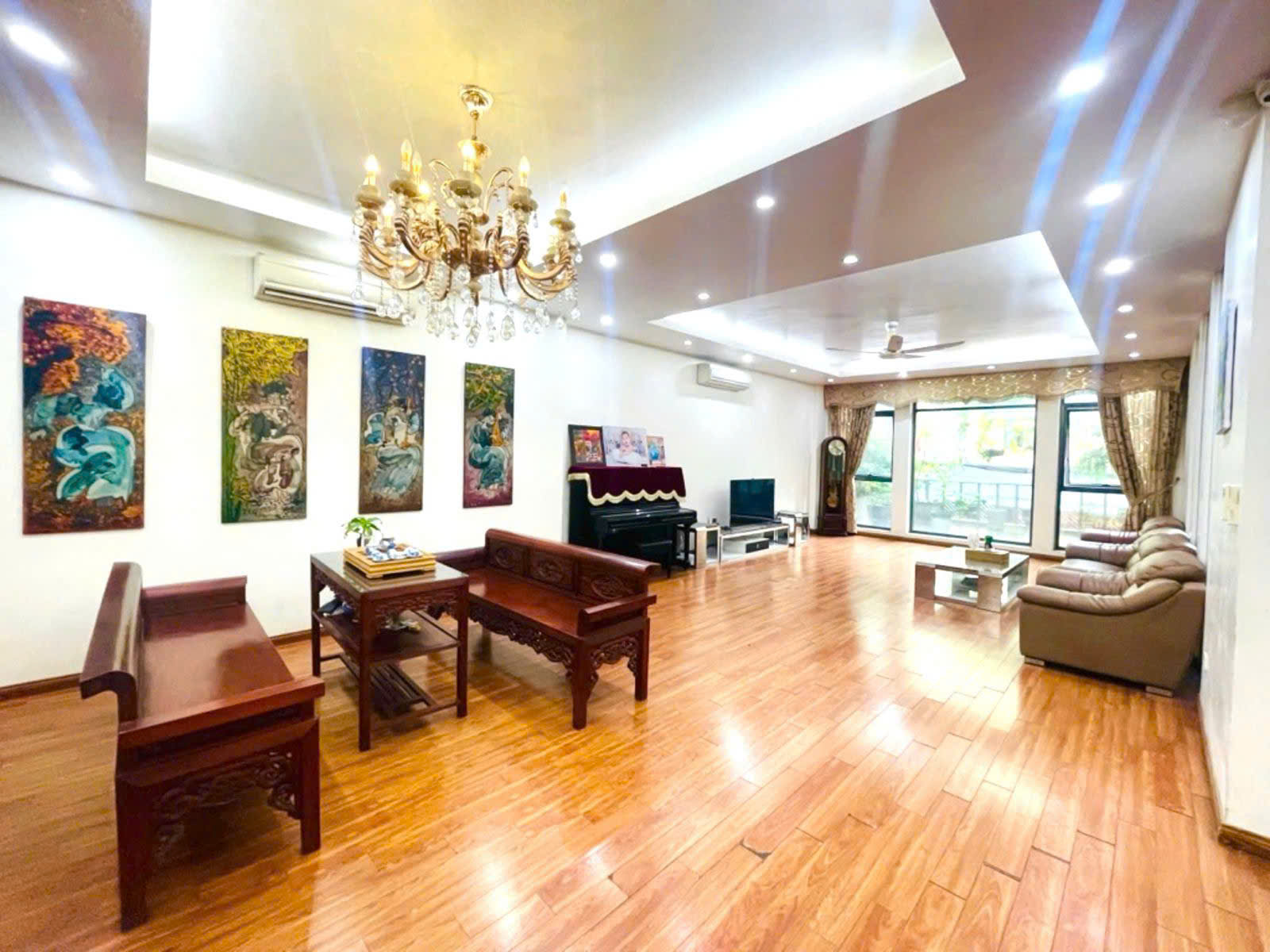 BÁN BIỆT THỰ HOA BẰNG, CẦU GIẤY - 245M - MT 9.5M - THANG MÁY - VỈA HÈ - KINH DOANH - 59 TỶ - Ảnh 2